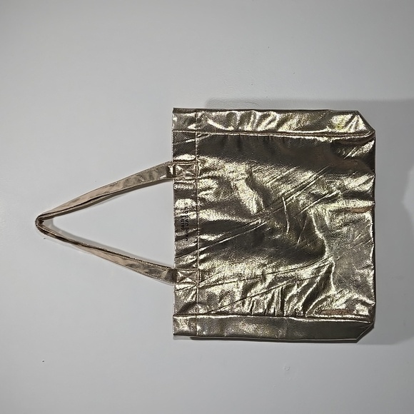 Marc Jacob's Daisy Gold Metallic Tote - Picture 1 of 9